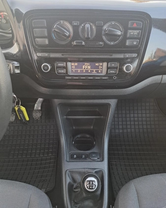 Volkswagen up! cena 24600 przebieg: 117000, rok produkcji 2015 z Wolbrom małe 191